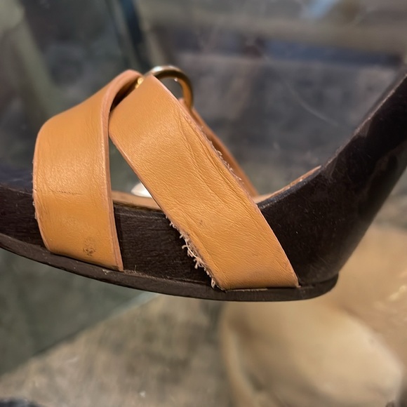 Gucci Leather and Wood Stilleto - Picture 9 of 11